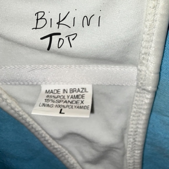 WHITE LUSTER RUCHED BIKINI WITH REAR BOW AND GOLD CHAIN DETAILS BY SYRUP - Picture 7 of 15